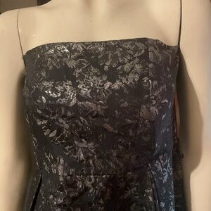 Chic Strapless Black and Silver Dress